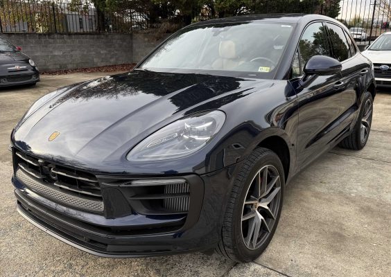 2023 PORSCHE MACAN S