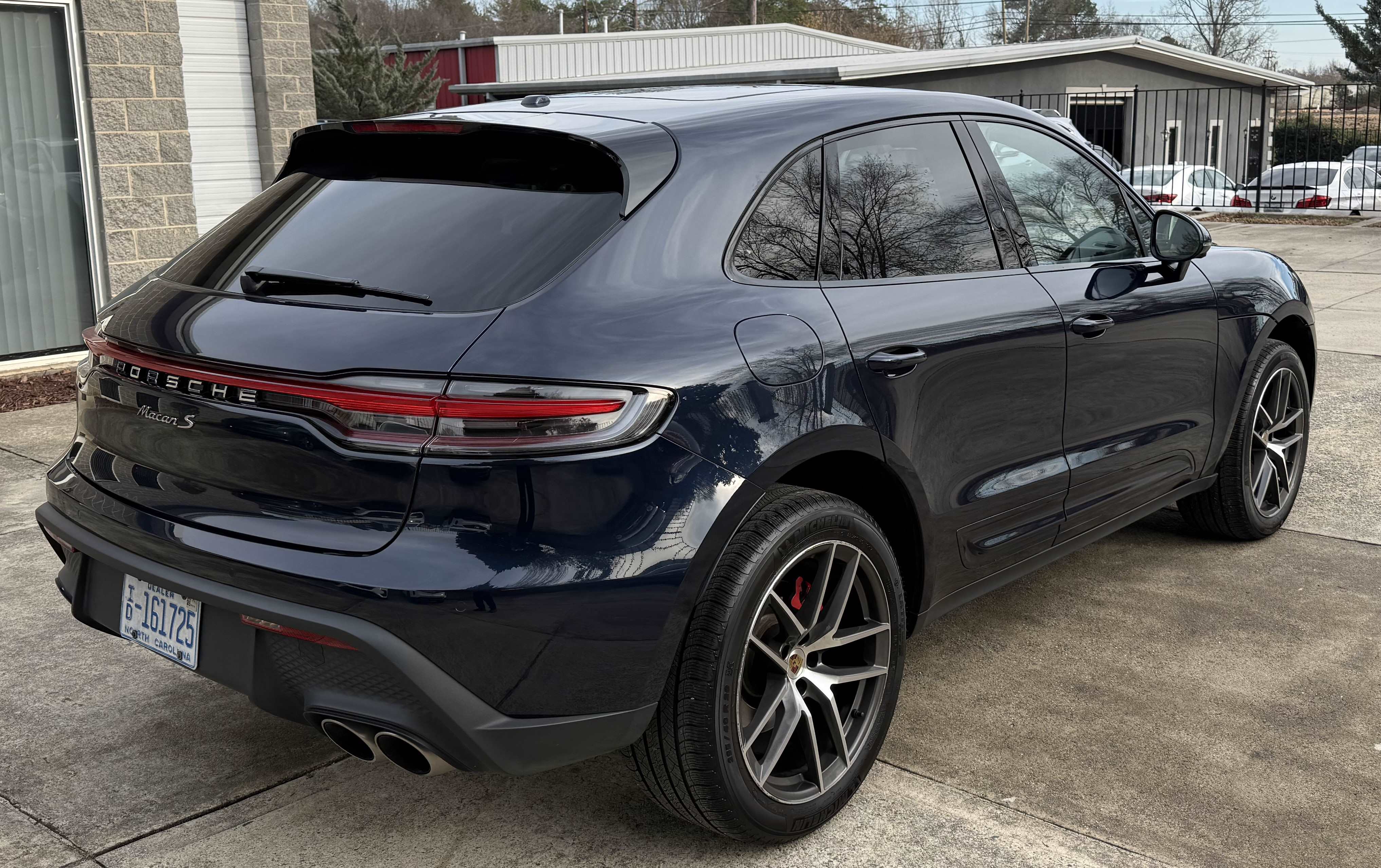 2023 Porsche Macan S - Photo 5