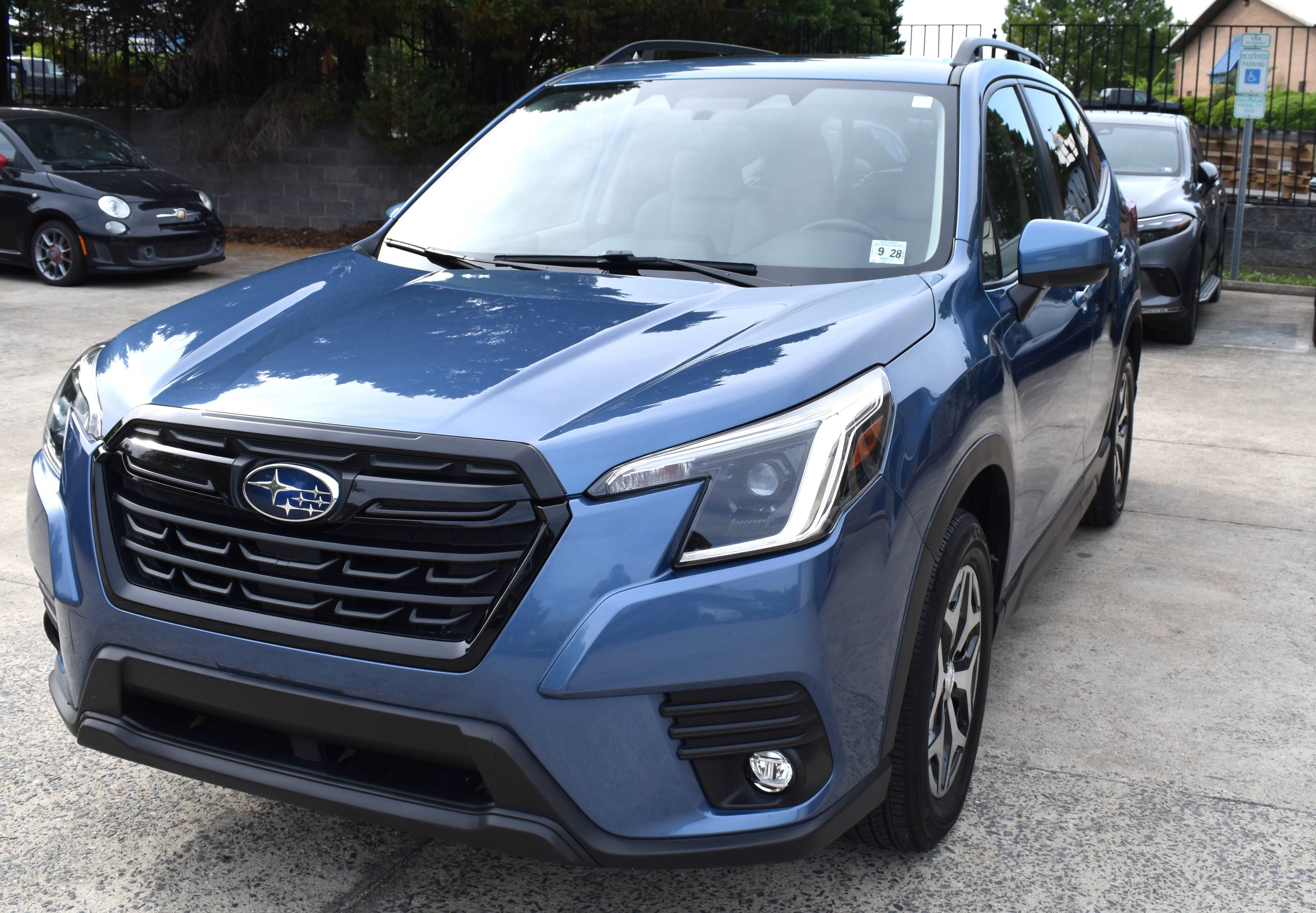 2023 Subaru Forester Premium's photo