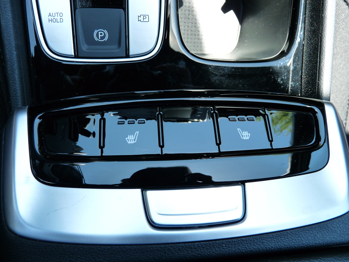 2024 Hyundai Santa Cruz SEL - Photo 16